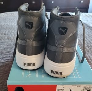 Puma Women's Kaia Mid 9.5 grey *like new*